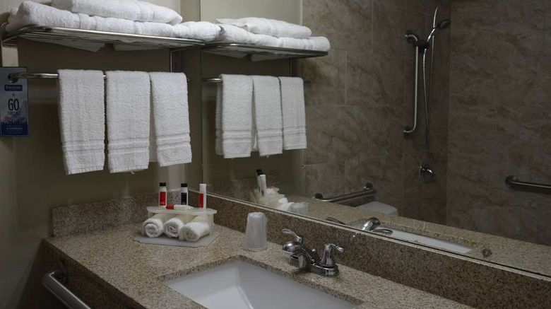<b>Travelodge by Wyndham Trinidad Room</b>. Images powered by <a href="https://iceportal.shijigroup.com/" title="IcePortal" target="_blank">IcePortal</a>.