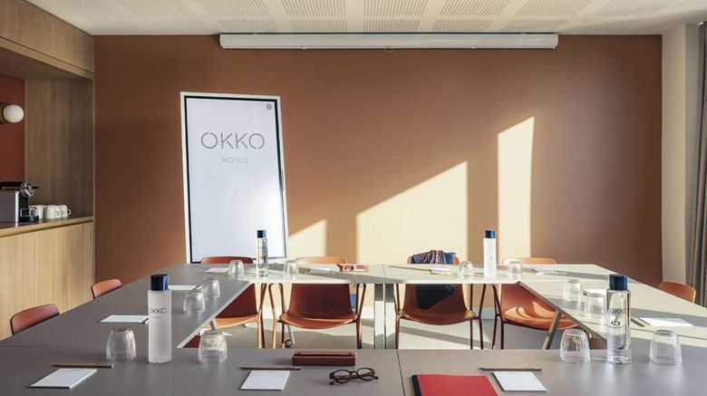 <b>OKKO Hotels Nice Airport Meeting</b>. Images powered by <a href="https://iceportal.shijigroup.com/" title="IcePortal" target="_blank">IcePortal</a>.