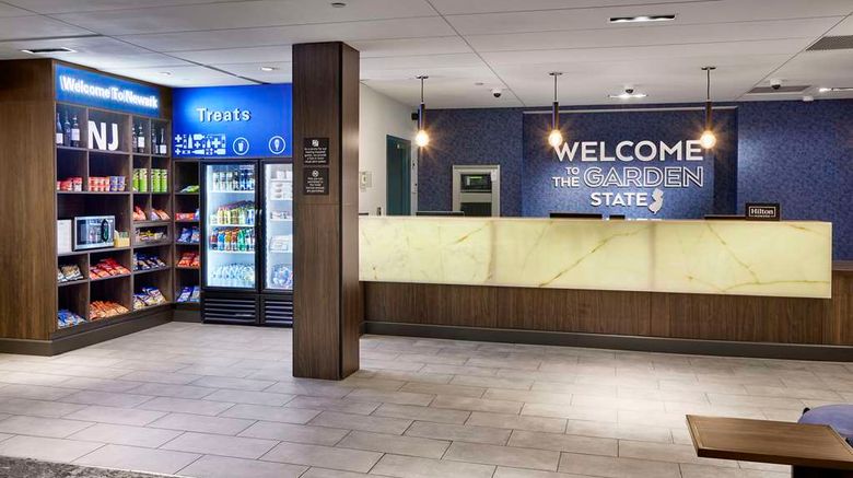 <b>Hampton Inn Newark Airport Lobby</b>. Images powered by <a href="https://iceportal.shijigroup.com/" title="IcePortal" target="_blank">IcePortal</a>.