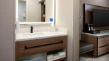 Hampton Inn Newark Airport Room