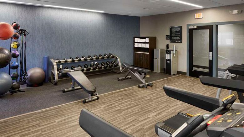 <b>Hampton Inn Newark Airport Health</b>. Images powered by <a href="https://iceportal.shijigroup.com/" title="IcePortal" target="_blank">IcePortal</a>.