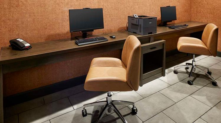 Hampton Inn Newark Airport Other
