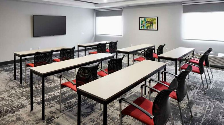 <b>Hampton Inn Newark Airport Meeting</b>. Images powered by <a href="https://iceportal.shijigroup.com/" title="IcePortal" target="_blank">IcePortal</a>.