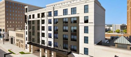 106 Jefferson, Curio Collection Exterior