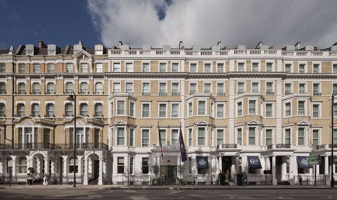 DoubleTree by Hilton London Kensington Exterior