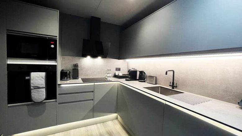 <b>DoubleTree by Hilton London Kensington Other</b>. Images powered by <a href="https://iceportal.shijigroup.com/" title="IcePortal" target="_blank">IcePortal</a>.