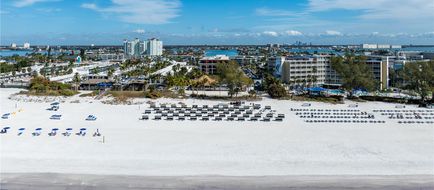 Hilton Garden Inn St. Pete Beach Exterior