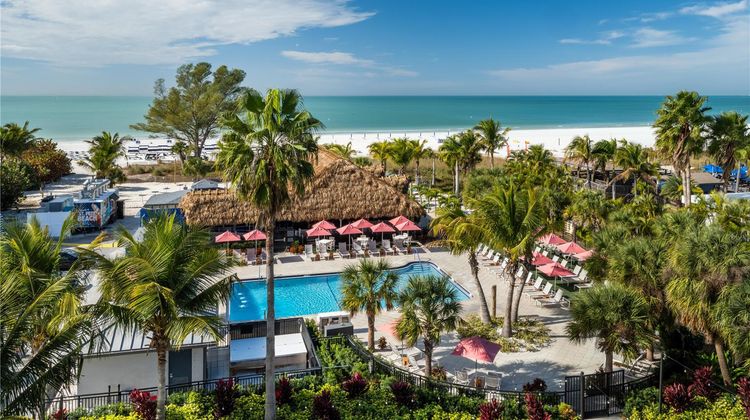 Hilton Garden Inn St. Pete Beach Exterior