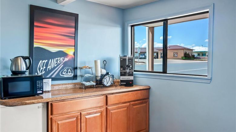 <b>Travelodge by Wyndham Las Vegas NM Lobby</b>. Images powered by <a href="https://iceportal.shijigroup.com/" title="IcePortal" target="_blank">IcePortal</a>.