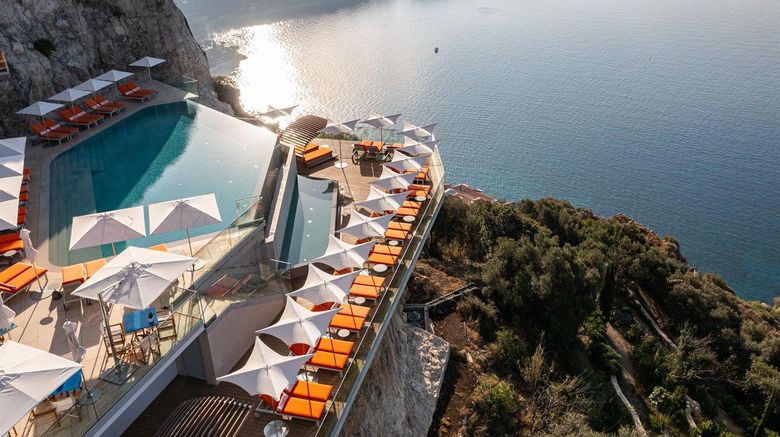 <b>The Maybourne Riviera Pool</b>. Images powered by <a href="https://iceportal.shijigroup.com/" title="IcePortal" target="_blank">IcePortal</a>.