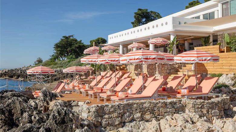 <b>The Maybourne Riviera Restaurant</b>. Images powered by <a href="https://iceportal.shijigroup.com/" title="IcePortal" target="_blank">IcePortal</a>.