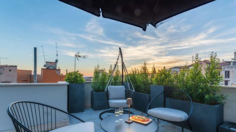 <b>Rafaello, Sure Hotel Collection by BW Other</b>. Images powered by <a href="https://iceportal.shijigroup.com/" title="IcePortal" target="_blank">IcePortal</a>.