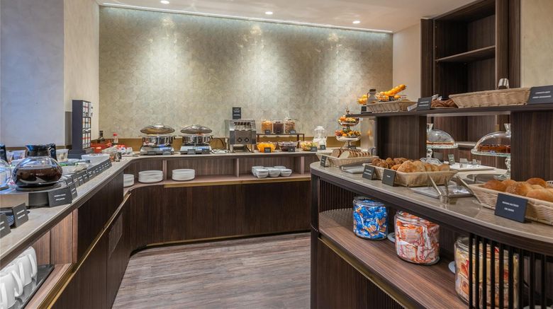 <b>Rafaello, Sure Hotel Collection by BW Restaurant</b>. Images powered by <a href="https://iceportal.shijigroup.com/" title="IcePortal" target="_blank">IcePortal</a>.