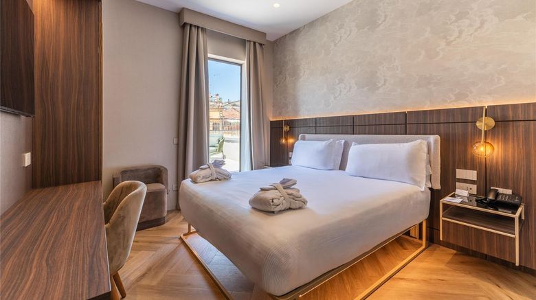 <b>Rafaello, Sure Hotel Collection by BW Room</b>. Images powered by <a href="https://iceportal.shijigroup.com/" title="IcePortal" target="_blank">IcePortal</a>.