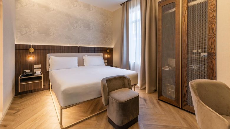 <b>Rafaello, Sure Hotel Collection by BW Room</b>. Images powered by <a href="https://iceportal.shijigroup.com/" title="IcePortal" target="_blank">IcePortal</a>.