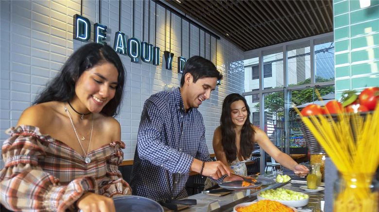 <b>Ibis Styles Lima San Isidro Hotel Restaurant</b>. Images powered by <a href="https://iceportal.shijigroup.com/" title="IcePortal" target="_blank">IcePortal</a>.