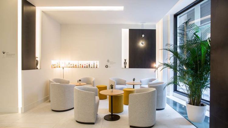 Denit Hotel Lobby
