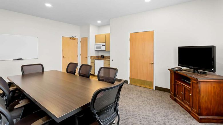 <b>Comfort Inn and Suites Susanville Meeting</b>. Images powered by <a href="https://iceportal.shijigroup.com/" title="IcePortal" target="_blank">IcePortal</a>.