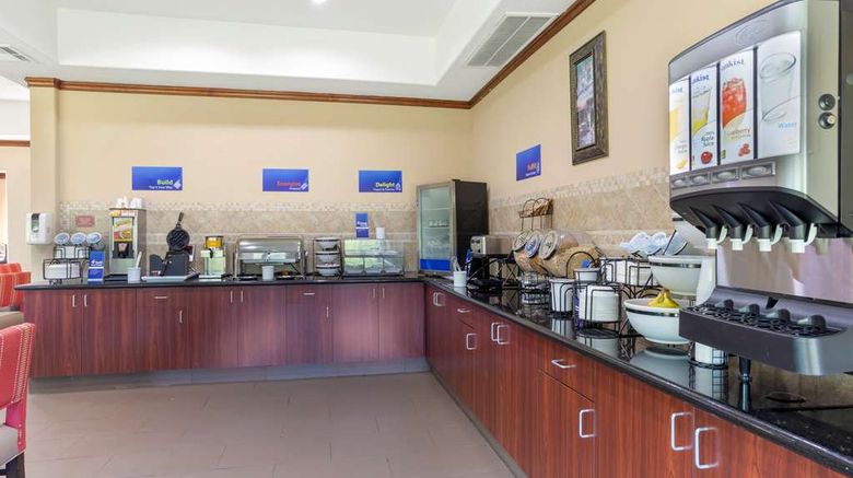 <b>Best Western Texas City Restaurant</b>. Images powered by <a href="https://iceportal.shijigroup.com/" title="IcePortal" target="_blank">IcePortal</a>.