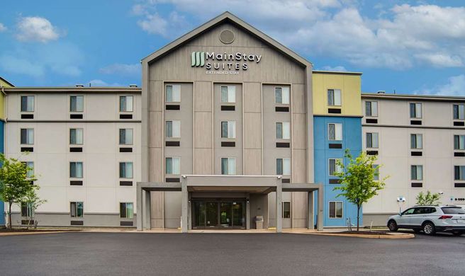 MainStay Suites Carlisle-Harrisburg Exterior