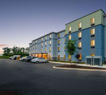 MainStay Suites Carlisle-Harrisburg Exterior