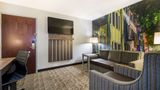 Clarion Pointe Charleston-West Ashley Suite