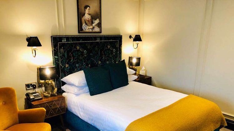 Bedford Swan Hotel Room