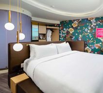 Versante Hotel Room