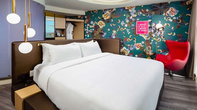 <b>Versante Hotel Room</b>. Images powered by <a href="https://iceportal.shijigroup.com/" title="IcePortal" target="_blank">IcePortal</a>.
