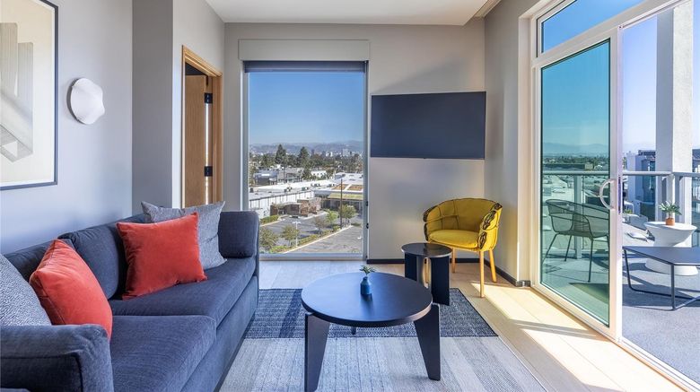 <b>The Shay, A Destination Hotel by Hyatt Suite</b>. Images powered by <a href="https://iceportal.shijigroup.com/" title="IcePortal" target="_blank">IcePortal</a>.