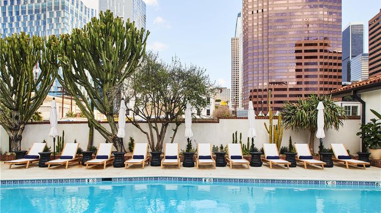 <b>Hotel Figueroa Pool</b>. Images powered by <a href="https://iceportal.shijigroup.com/" title="IcePortal" target="_blank">IcePortal</a>.