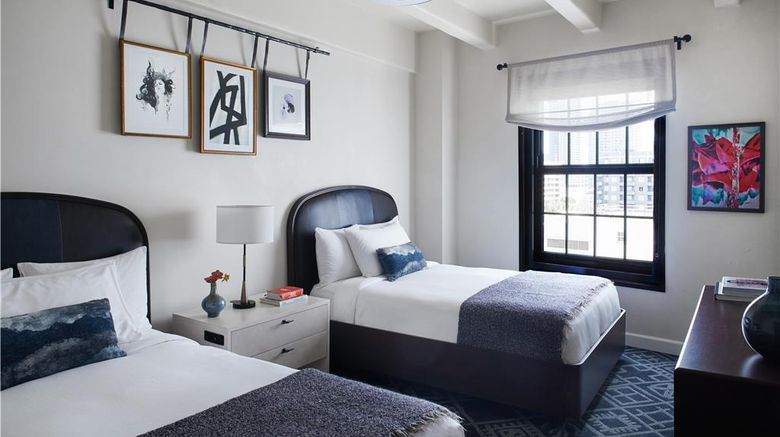 <b>Hotel Figueroa Room</b>. Images powered by <a href="https://iceportal.shijigroup.com/" title="IcePortal" target="_blank">IcePortal</a>.