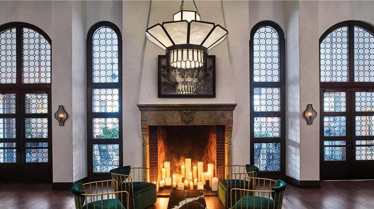 Hotel Figueroa Lobby