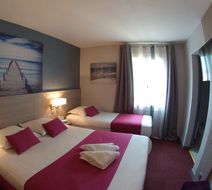 Atoll Hotel Room