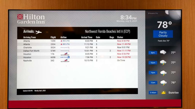 <b>Hilton Garden Inn Panama City Airport Lobby</b>. Images powered by <a href="https://iceportal.shijigroup.com/" title="IcePortal" target="_blank">IcePortal</a>.