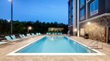 <b>Hilton Garden Inn Panama City Airport Pool</b>. Images powered by <a href="https://iceportal.shijigroup.com/" title="IcePortal" target="_blank">IcePortal</a>.