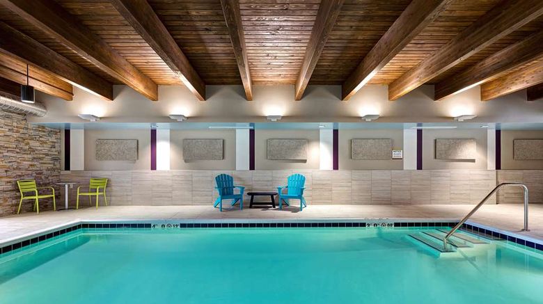 <b>Home2 Suites Lincolnshire Chicago Pool</b>. Images powered by <a href="https://iceportal.shijigroup.com/" title="IcePortal" target="_blank">IcePortal</a>.