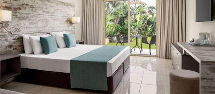 Ramada Hotel & Suites by Wyndham Ayia Napa Room