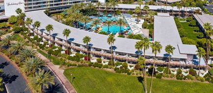 Hotel Valley Ho Exterior