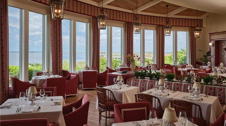 <b>Sanderling Resort Restaurant</b>. Images powered by <a href="https://iceportal.shijigroup.com/" title="IcePortal" target="_blank">IcePortal</a>.