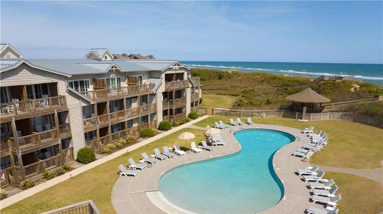 Sanderling Resort Pool