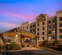 Comfort Suites Huntersville Exterior