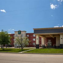 Quality Inn and Suites Whitecourt