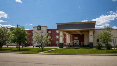 Quality Inn and Suites Whitecourt