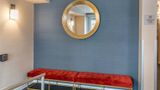 Econo Lodge Montreal Lobby