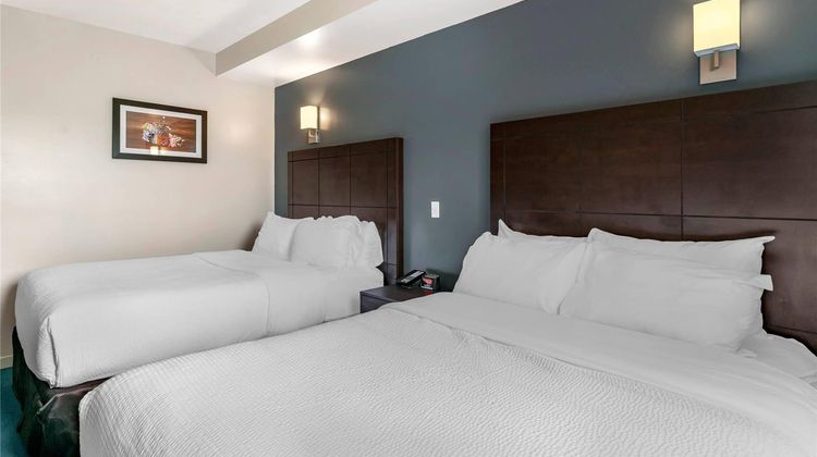 Econo Lodge Montreal Room