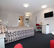 Carramar Motor Inn Room