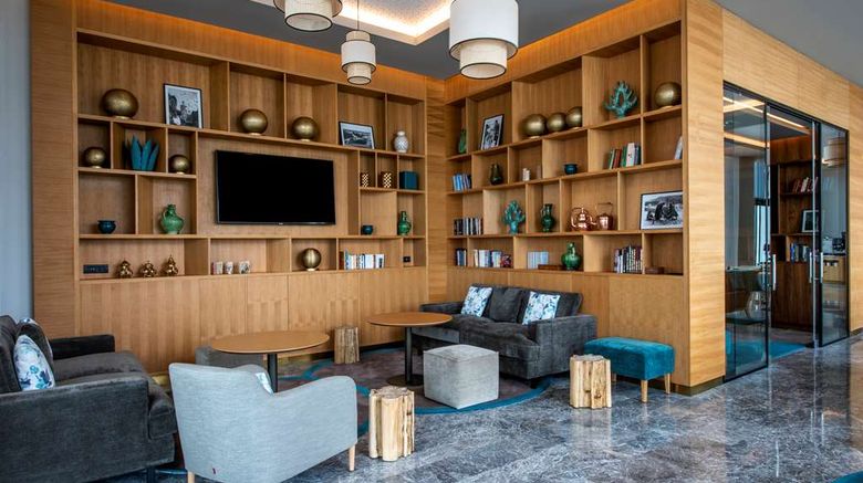 <b>Hyatt Regency Taghazout Restaurant</b>. Images powered by <a href="https://iceportal.shijigroup.com/" title="IcePortal" target="_blank">IcePortal</a>.