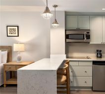 Residences at Sweetgrass, Wild Dunes Room