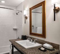 Residences at Sweetgrass, Wild Dunes Room